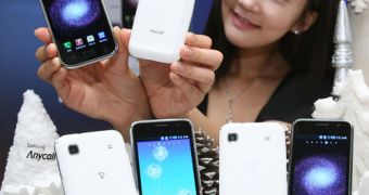 Samsung Galaxy S 'Snow White' Version on the Roll in South Korea