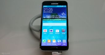 Samsung Galaxy S5 hands-on
