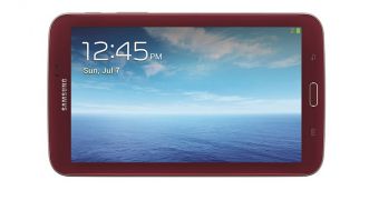 Samsung Galaxy Tab 3 7.0 in Garnet Red shown from the back