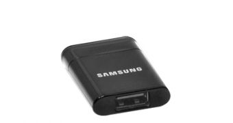 Samsung Galaxy Tab gets USB adapter