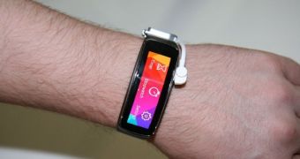 Initial stocks of the Samsung Gear Fit sell out