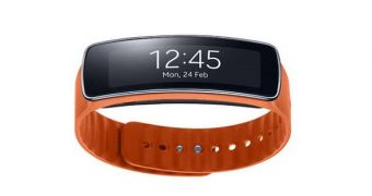 Samsung Gear Fit shown to work with other Android devices too