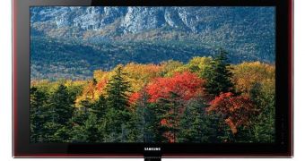 Samsung Launches Sleek and Stylish ''Touch of Color'' Monitors