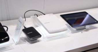 Samsung Puts Together SMART Hub Wireless DVD Drive