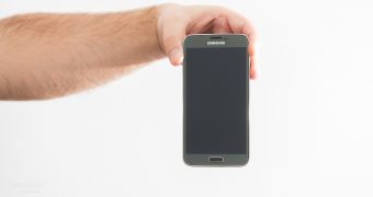 Samsung Galaxy S5 (front)
