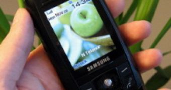 Samsung Releases SGH-T809