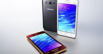 Samsung's first Tizen phone