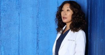 Sandra Oh teases fans with a possible return to “Grey's Anatomy” finale after her premature exit from the show