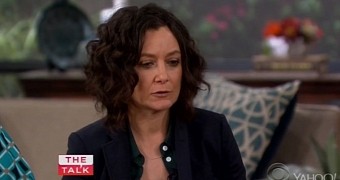 Sara Gilbert announces she and wife Linda Perry are expecting their first child together