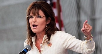 Sarah Palin Blames Media for Duggar Scandal, Calls Out Lena Dunham