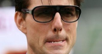 Tom Cruise reportedly living in fear after receiving several death threats