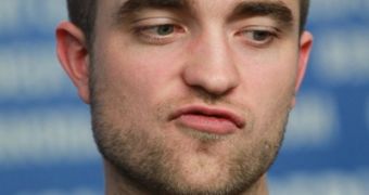 Scientology Wants Robert Pattinson to Join Its Ranks
