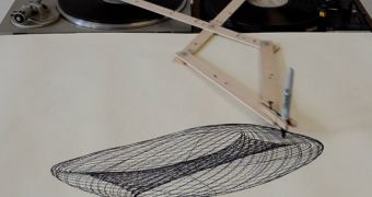 See Two Turntables Draw an Amazing Sketch