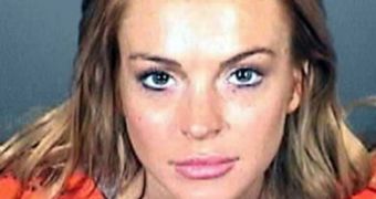 Shocking Photos of Lindsay Lohan Injecting Heroin Surface