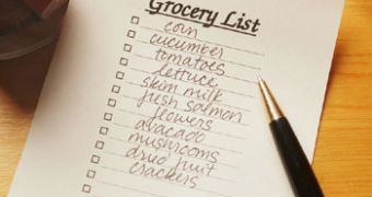 Researchers say people who write shopping lists and stick to them have an easier time losing weight