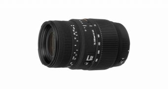 Sigma 70-300mm f/4-5.6 DG Macro Lens
