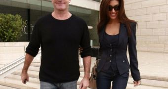 Simon Cowell and fiancée Mezhgan Hussainy have broken up, reports say