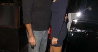 Simon Cowell and Carmen Electra step out for dinner, prompt talk of a new romance