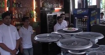 Robot waiter drone