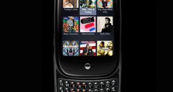 Palm webOS smartphones now have Slacker Radio