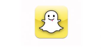 Snapchat warns users of spam