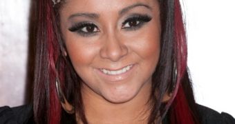 Snooki Is Pregnant, Says Star
