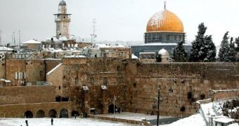 Snowstorm takes Jerusalem by surprise