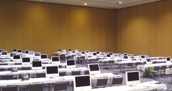 Moscone Center Hall E Meeting Room - set classroom style