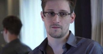 Edward Snowden makes plans for another year in Russia