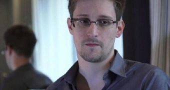 Edward Snowden talks about whistleblower laws