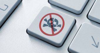 Microsoft warns that piracy could be an open door for malware