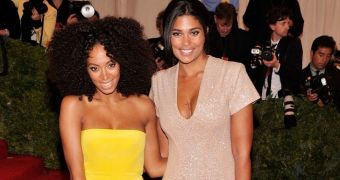 Solange Knowles got violent with Jay Z because designer Rachel Roy was making passes at him