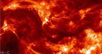 Solar Corona Imaged in Highest-Resolution Ever