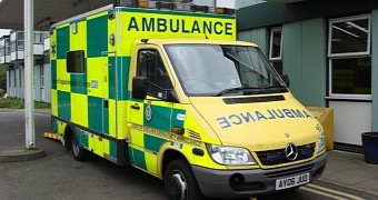 Solar Panels to Be Fitted on Top of Ambulances in the UK