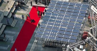Solar canopy gracing the red carpet