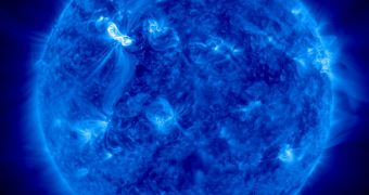 This X5.4-class solar flare on the Sun produced the charged particle cloud currently impacting the planet