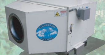 Coolerado solar powered cooler