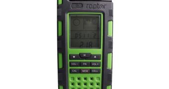 Solar-Powered Raptor Rugged Phone Charger Revealed Before CES 2011