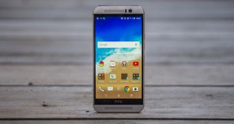 HTC One M9 in all its glory