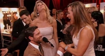 Erin Andrews rolls her eyes at Noah Galloway's surprise proposal on DWTS
