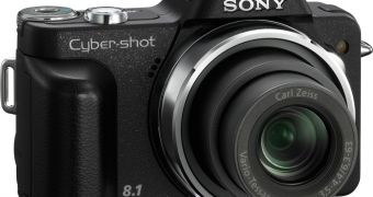 Sony's DSC-T200 and DSC-T70 Cameras Know When You're Smiling