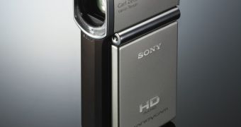 The HDR-TG1 camcorder