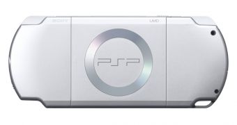 An image of the Ice Silver PlayStation Portable Slim/Lite (back)