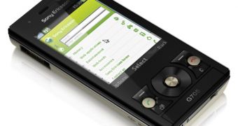 Sony Ericsson G705 Is Official – Beauty and (Some) Brains