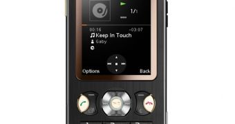 Sony Ericsson W890, Slim but Powerful