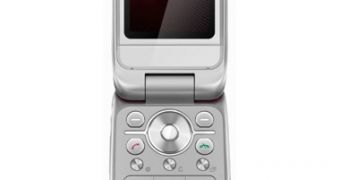 Sony Ericsson Z750i in an official image
