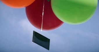 Sony Xperia Z4 Tablet floats around Barcelona
