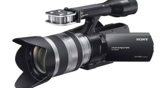 Sony releases new camcorder