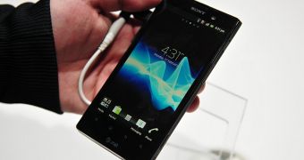 Sony Officially Launches Xperia Ion in Canada