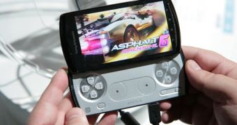 Sony Releases Android 4.0 ICS Beta ROM for Xperia PLAY